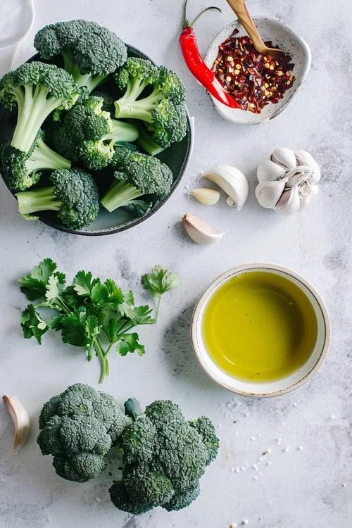 ingredientes brócoli con ajo y guindilla